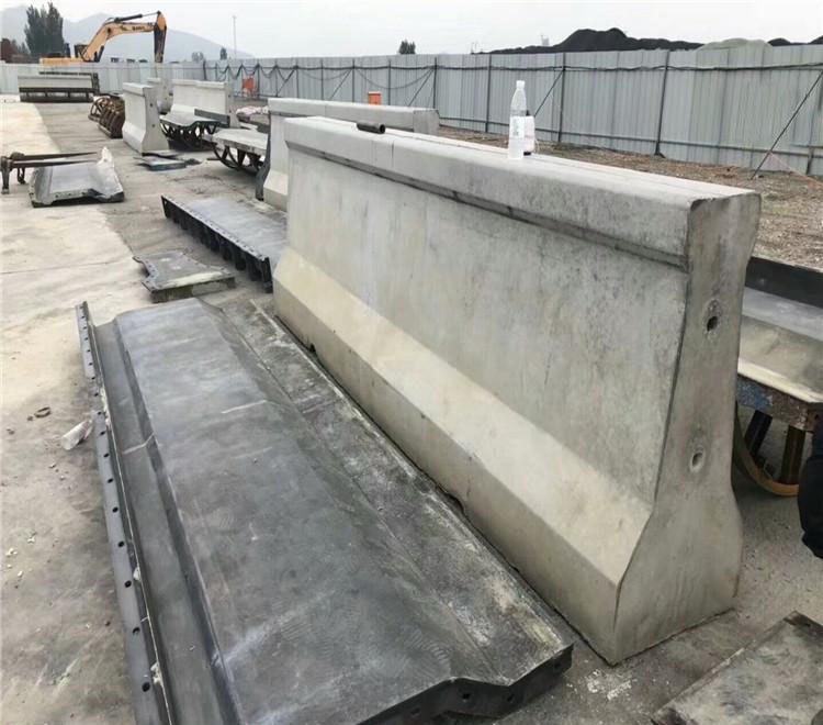 公路隔离墩江南在线注册(中国)